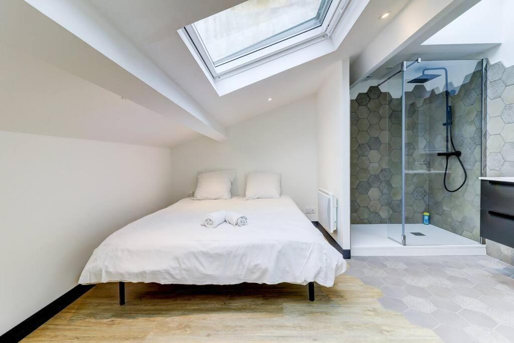 La Cambuse Topdestination-Bourg - Centre Ville - Classe 3 Etoiles 外观 照片