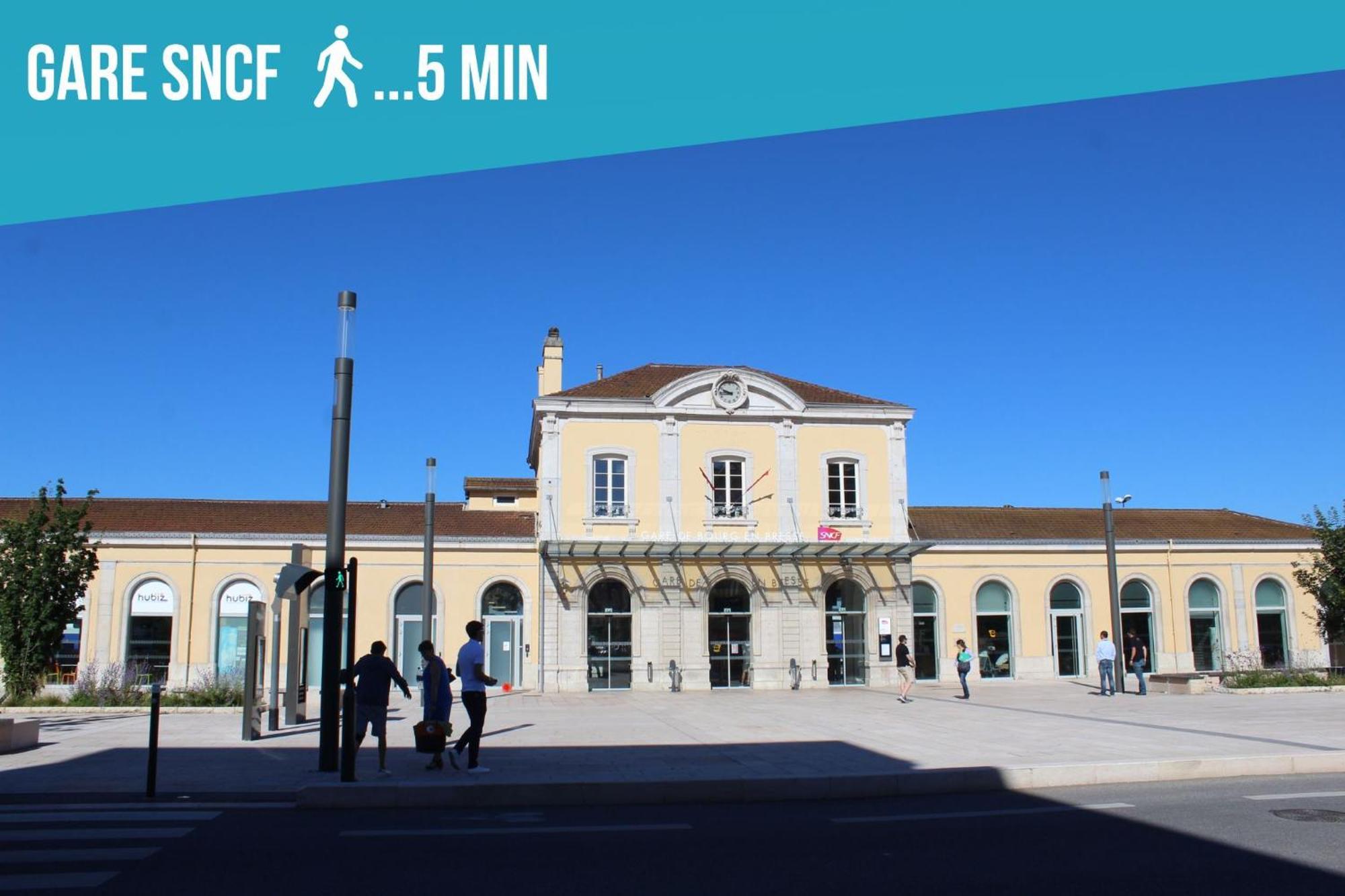La Cambuse Topdestination-Bourg - Centre Ville - Classe 3 Etoiles 外观 照片
